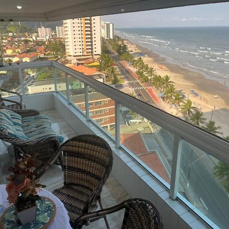 Mongagua Com Vista Para O Mar Pe Na Areia Екстериор снимка