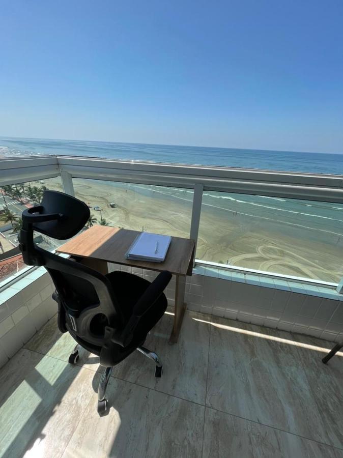 Mongagua Com Vista Para O Mar Pe Na Areia Екстериор снимка